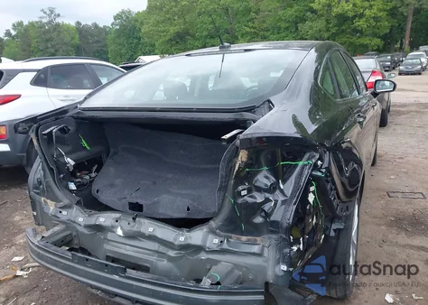 2019 Ford Fusion Energi Titanium из США, поврежденный, VIN 3FA6P0SU1KR285161